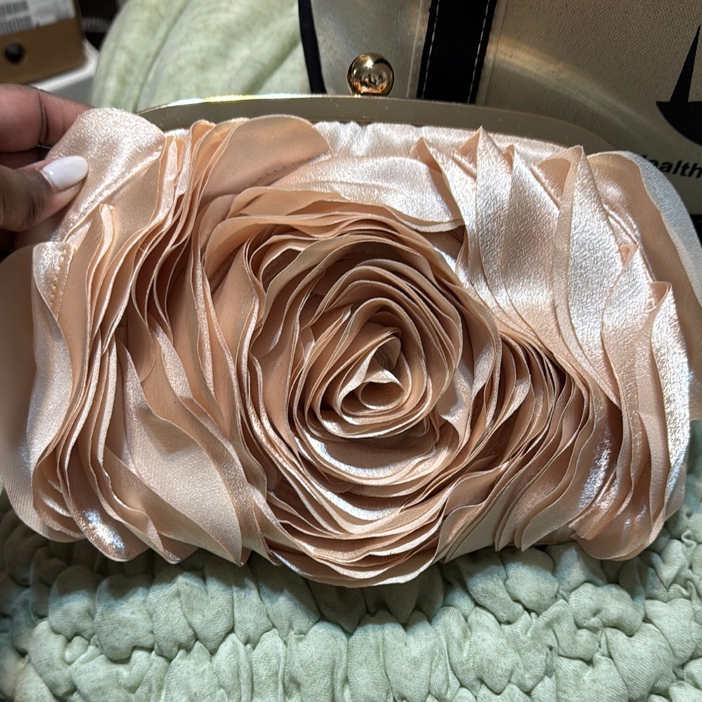 Marshalls Cream Rose Clutch Wristlet